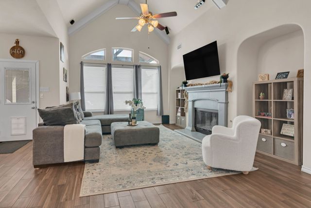 8732 Running River Lane, Fort Worth, TX 76131