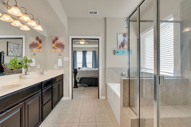 8732 Running River Lane, Fort Worth, TX 76131