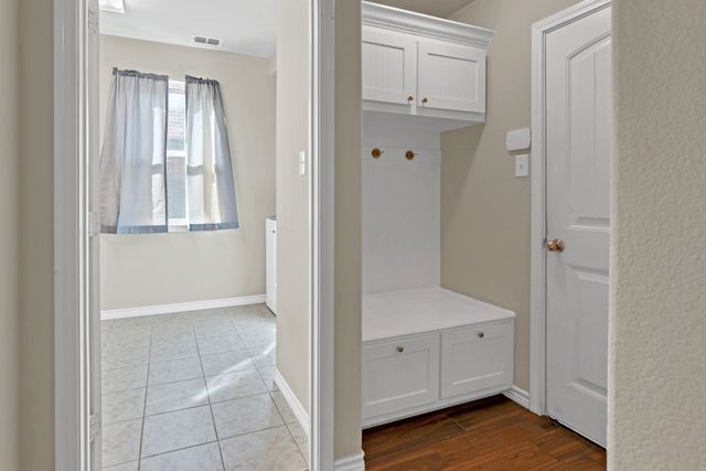 8732 Running River Lane, Fort Worth, TX 76131