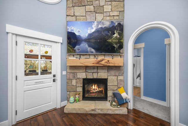 21373 Sail Bay Drive, Cassopolis, MI 49031