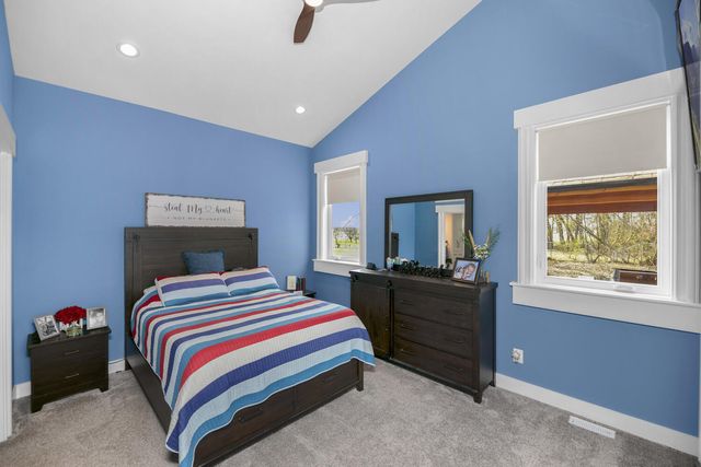 21373 Sail Bay Drive, Cassopolis, MI 49031