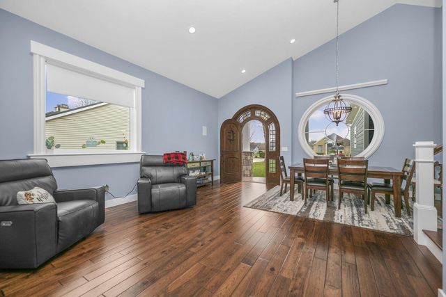 21373 Sail Bay Drive, Cassopolis, MI 49031