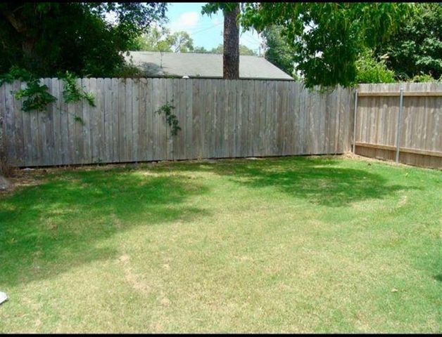1105 Sage Drive, Lake Charles, LA 70607