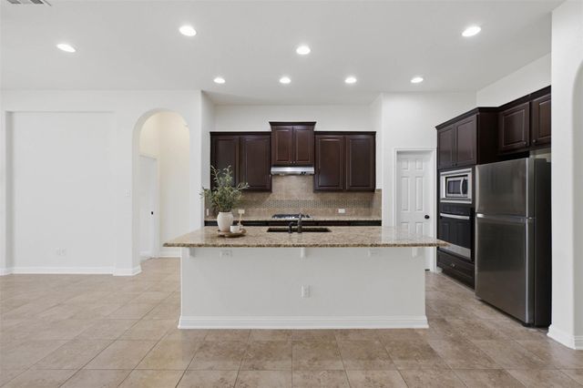 6225 Antigo LN, Austin, TX 78739