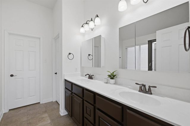 6225 Antigo LN, Austin, TX 78739