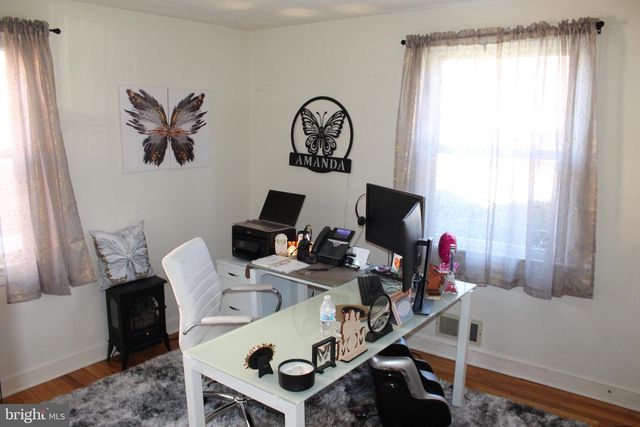 117 W OATES AVE, Winchester, VA 22601