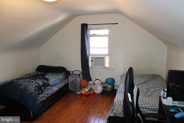 117 W OATES AVE, Winchester, VA 22601