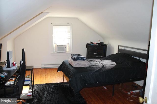 117 W OATES AVE, Winchester, VA 22601