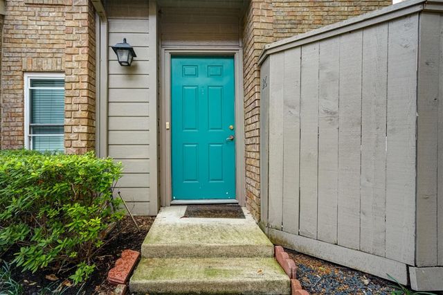 2601 Augusta Drive 26, Houston, TX 77057