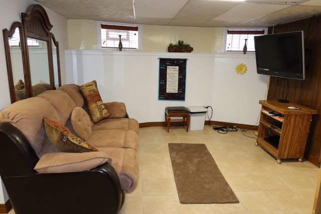 9766 S Prospect Avenue, Chicago, IL 60643