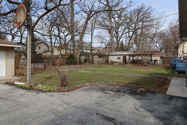 9766 S Prospect Avenue, Chicago, IL 60643