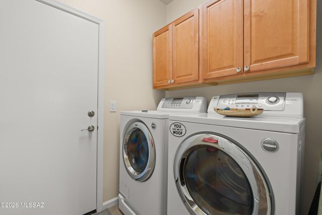 2292 E Skywalker Way, Green Valley, AZ 85614