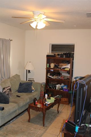 453 S Redford Lane, White Settlement, TX 76108