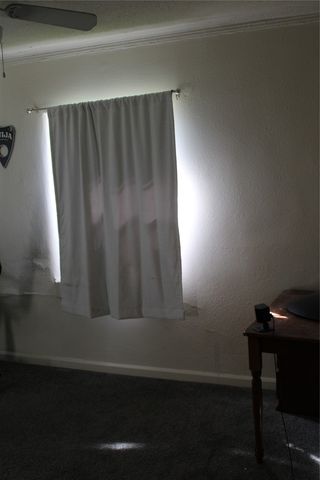 453 S Redford Lane, White Settlement, TX 76108