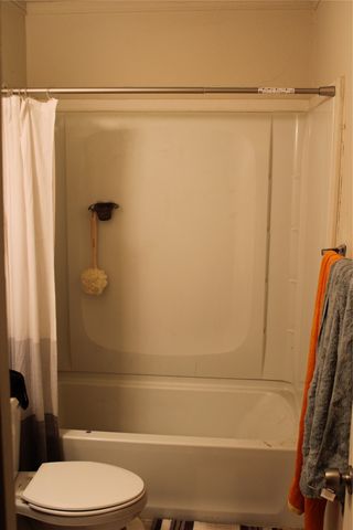 453 S Redford Lane, White Settlement, TX 76108