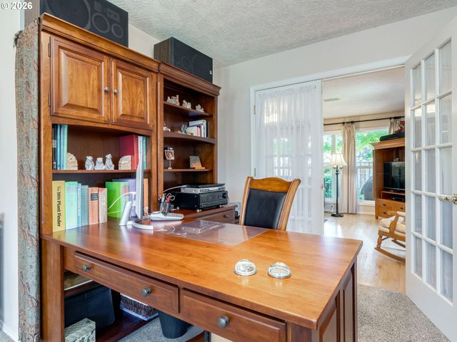 2145 Nw CHRYSTAL Dr, Mc Minnville, OR 97128
