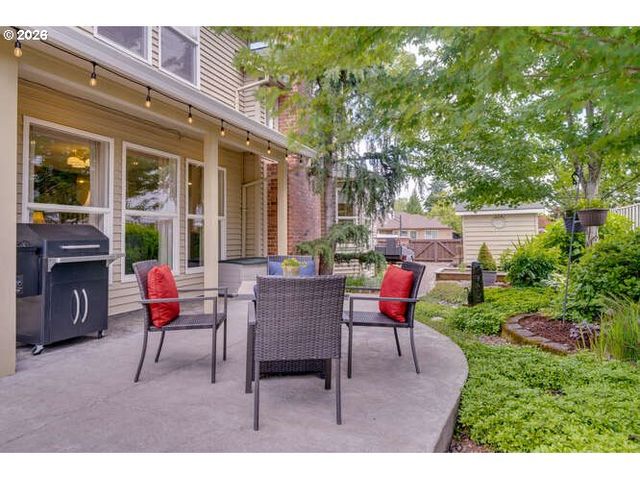 2145 Nw CHRYSTAL Dr, Mc Minnville, OR 97128