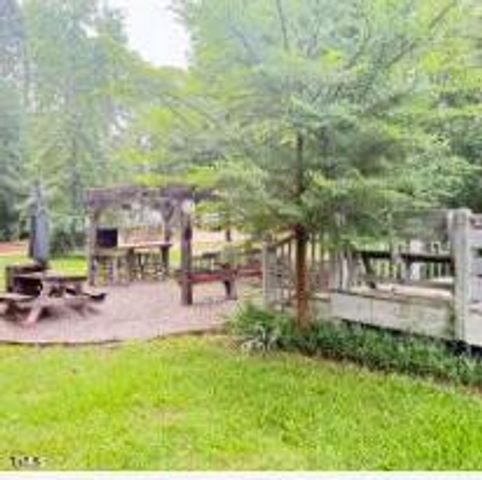 124 Kansas Drive, Louisburg, NC 27549