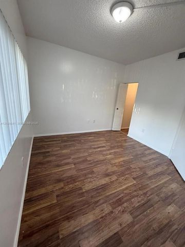 2550 SW 18th Ter 1807, Fort Lauderdale, FL 33315