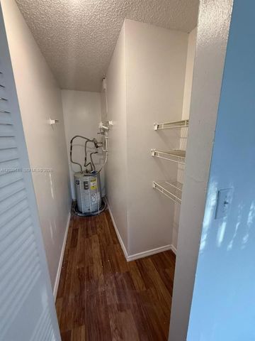 2550 SW 18th Ter 1807, Fort Lauderdale, FL 33315