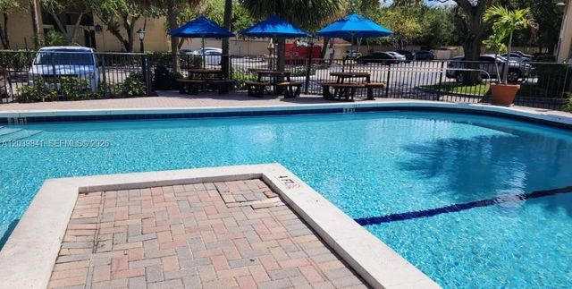 2550 SW 18th Ter 1807, Fort Lauderdale, FL 33315