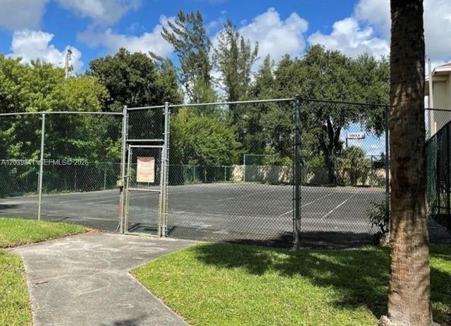 2550 SW 18th Ter 1807, Fort Lauderdale, FL 33315