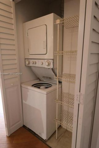 2550 SW 18th Ter 1807, Fort Lauderdale, FL 33315