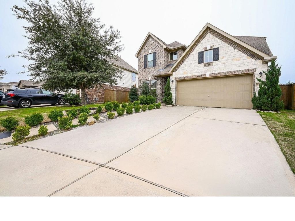 23919 Villa Lisa Drive, Richmond, TX 77406