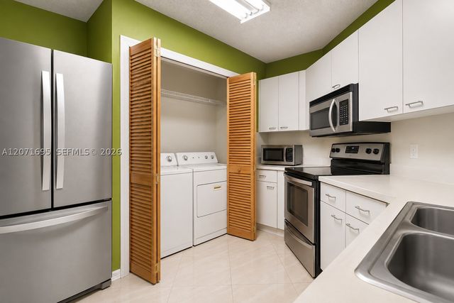 6276 NW 186th ST 305, Hialeah, FL 33015
