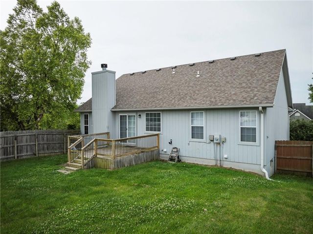 1415 Kimberly Drive, Warrensburg, MO 64093