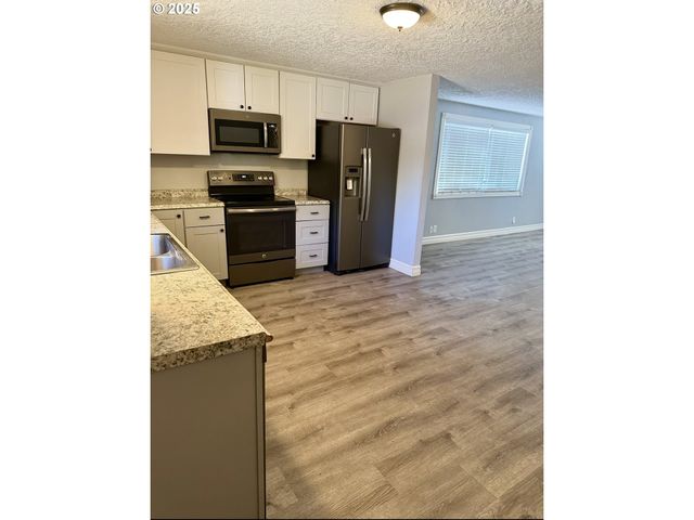 813 Ne 106TH Ave, Vancouver, WA 98664