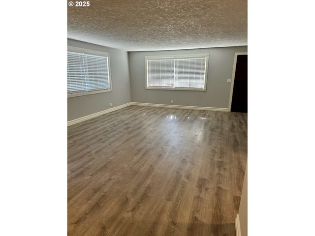 813 Ne 106TH Ave, Vancouver, WA 98664