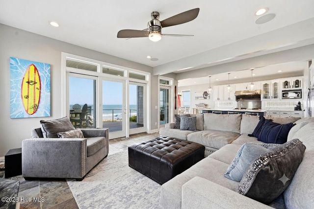 816 S Shore Drive, Holly Ridge, NC 28445