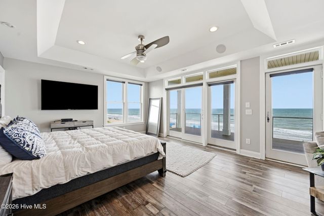 816 S Shore Drive, Holly Ridge, NC 28445