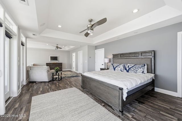816 S Shore Drive, Holly Ridge, NC 28445