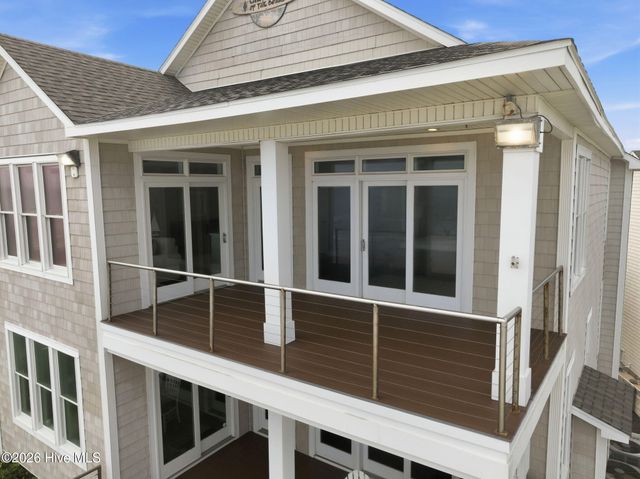 816 S Shore Drive, Holly Ridge, NC 28445