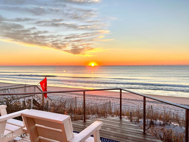 816 S Shore Drive, Holly Ridge, NC 28445