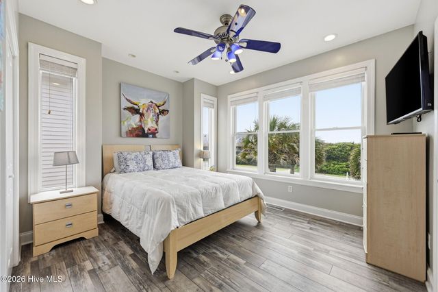 816 S Shore Drive, Holly Ridge, NC 28445