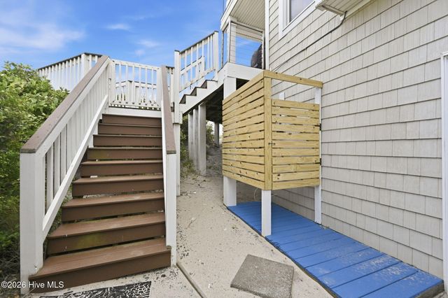 816 S Shore Drive, Holly Ridge, NC 28445
