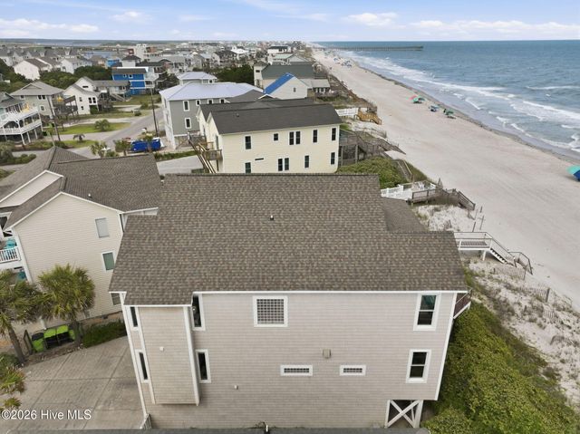 816 S Shore Drive, Holly Ridge, NC 28445
