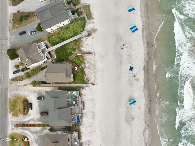 816 S Shore Drive, Holly Ridge, NC 28445