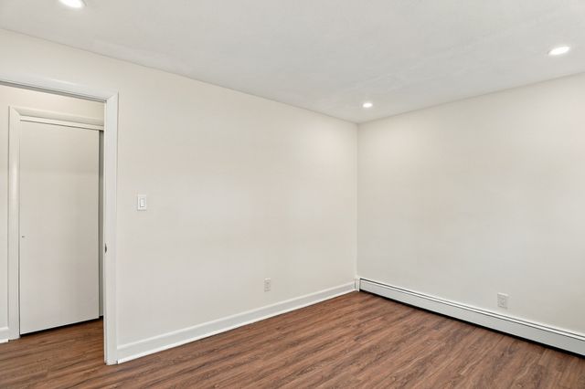 41 Warren St B2, Waltham, MA 02453