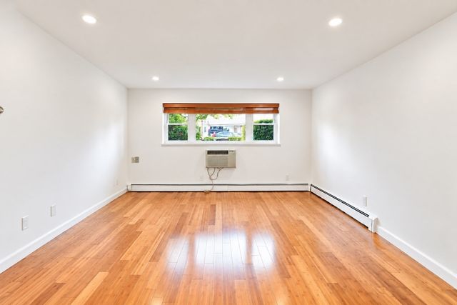 41 Warren St B2, Waltham, MA 02453