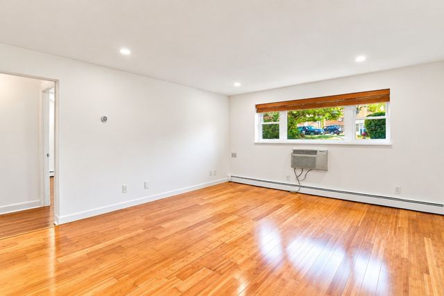41 Warren St B2, Waltham, MA 02453