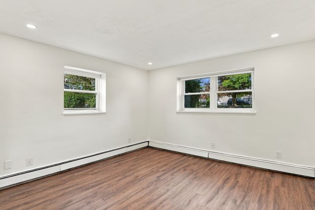 41 Warren St B2, Waltham, MA 02453