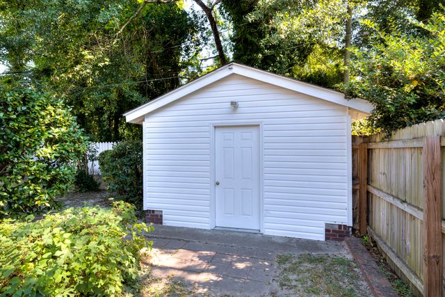 15 Warren Court, Sumter, SC 29150