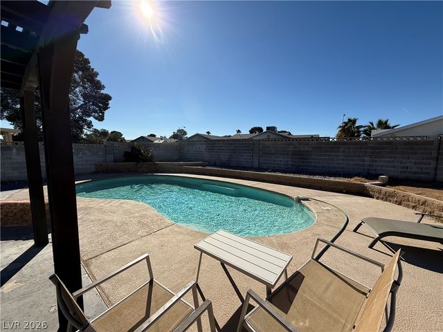 7129 Grasswood Drive, Las Vegas, NV 89147