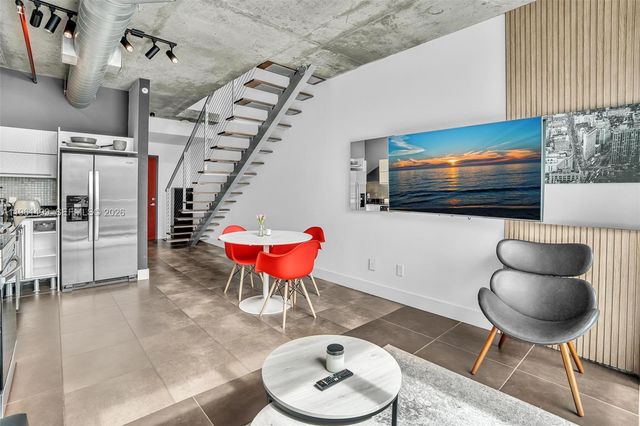 690 SW 1st Ct 1716, Miami, FL 33130