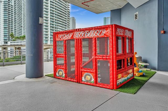 690 SW 1st Ct 1716, Miami, FL 33130