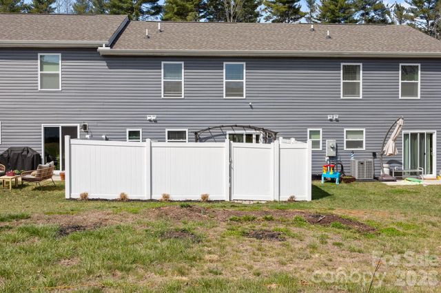 83 Malcolm Court, Candler, NC 28715
